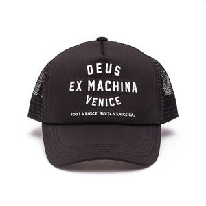 Deus Ex Machina Venice Address hat